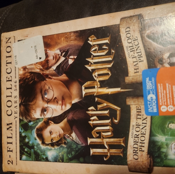 Harry Potter DvD Bundle and Book - Picture 4 of 7